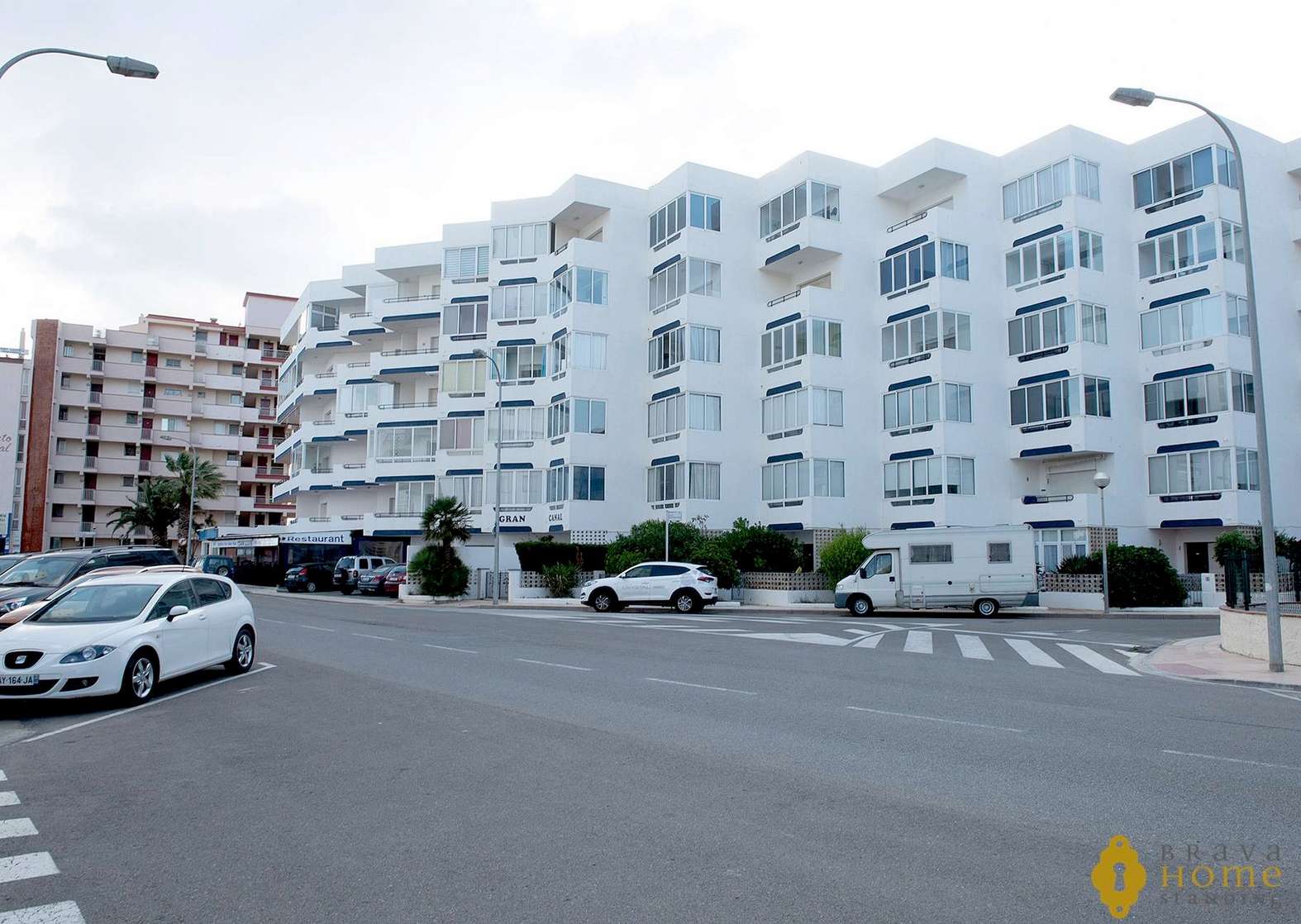Bonic apartament amb vistes al mar, en venda a Roses - Santa Margarida