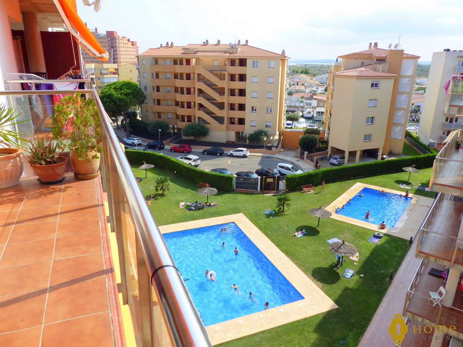 Apartamento reciente vistas al canal y parking venta Santa Margarita