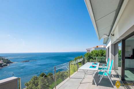 Splendide villa contemporaine avec vue imprenable sur la mer, à vendre à Rosas - Canyelles