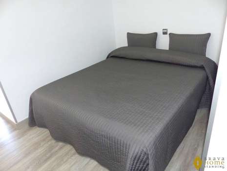 Magnifico estudio cabina cerca de la playa, en venta en Empuriabrava