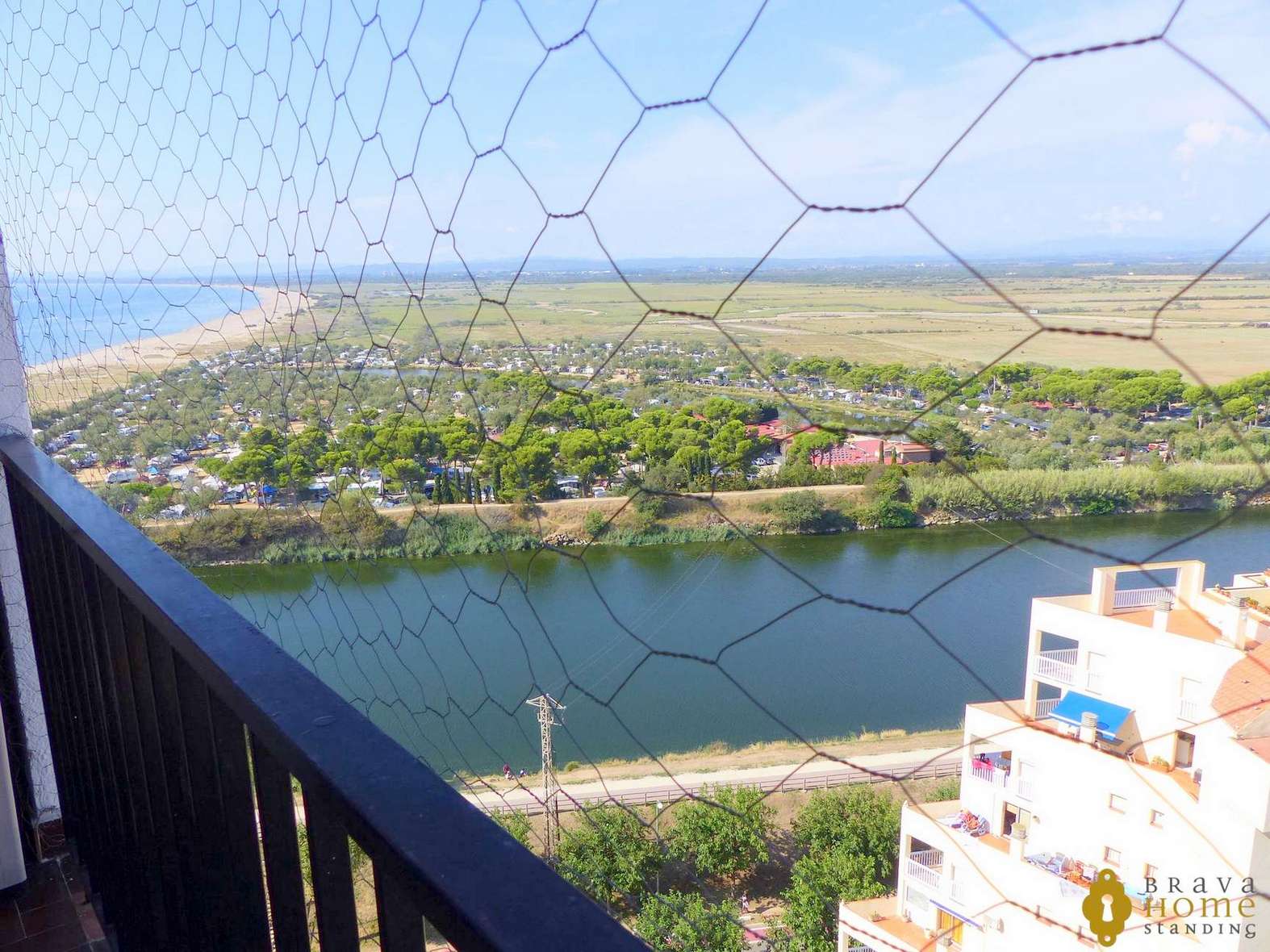 Bel appartement proche de la plage à vendre à Empuriabrava