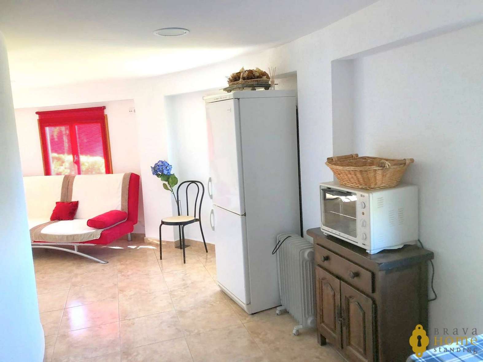 Beautiful villa with views over the Bay of Roses,  for sale in Palau Saverdera