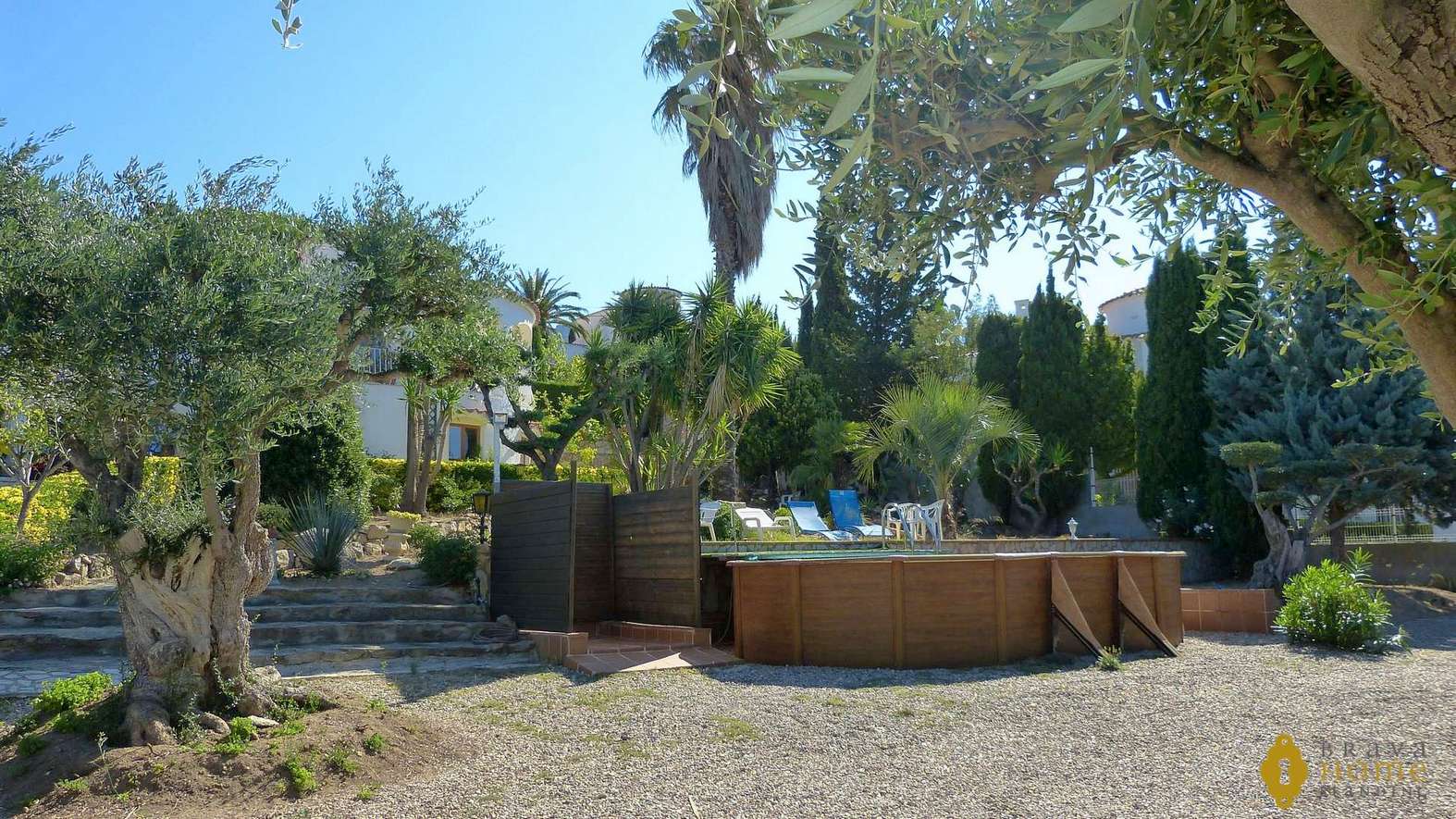Beautiful villa with views over the Bay of Roses,  for sale in Palau Saverdera