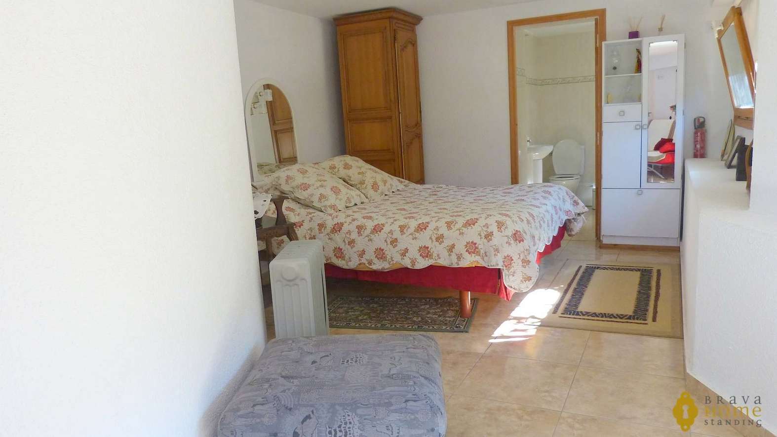 Beautiful villa with views over the Bay of Roses,  for sale in Palau Saverdera