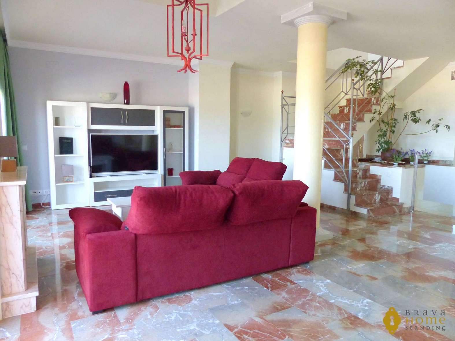 Luxurious penthouse in 1st line of sea, for sale in Empuriabrava