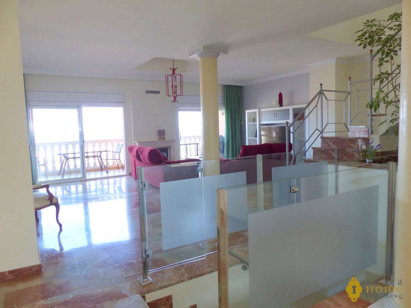 Luxurious penthouse in 1st line of sea, for sale in Empuriabrava