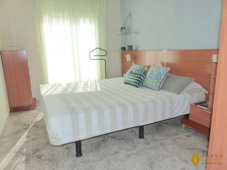 Apartment in Roses center at 100 m from the beach
