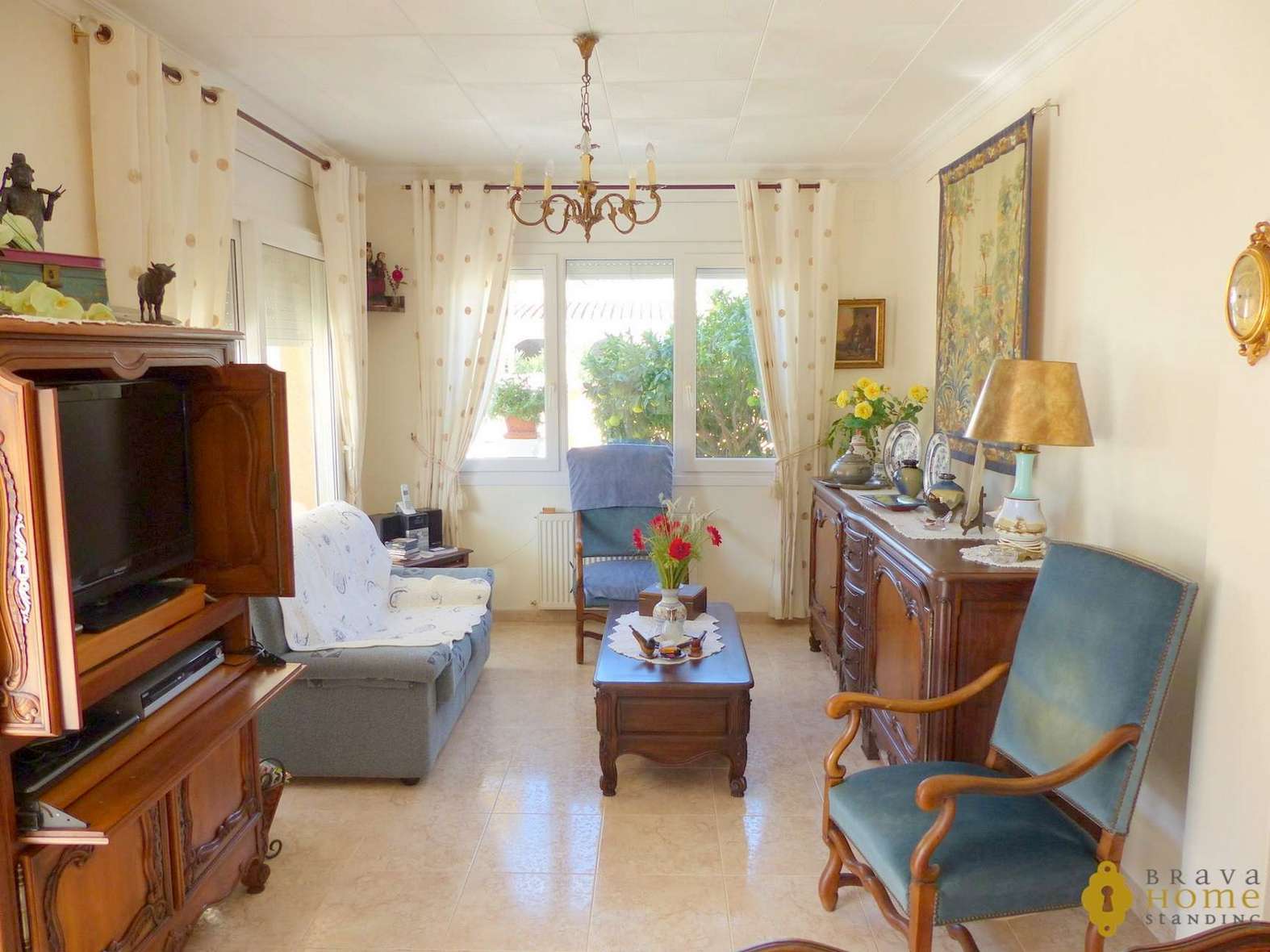 Belle maison avec piscine en vente à Empuriabrava