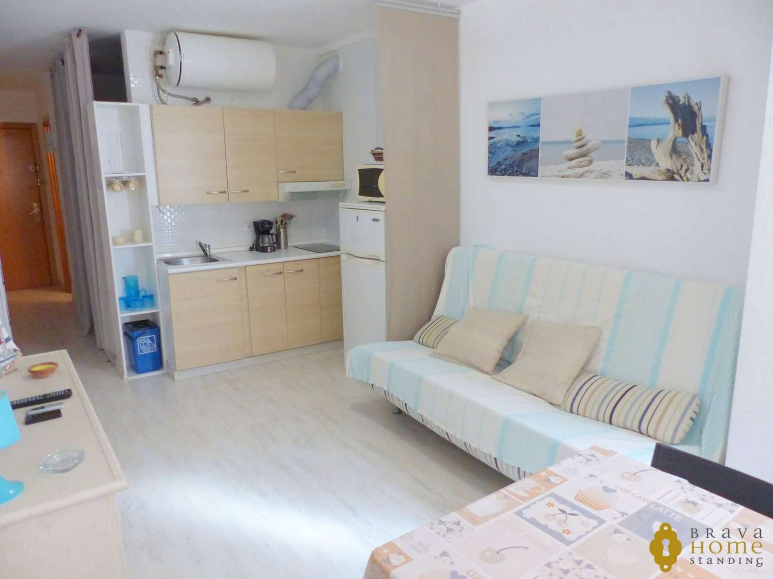 Estudi cabina a 1era línia de mar en venda a Empuriabrava
