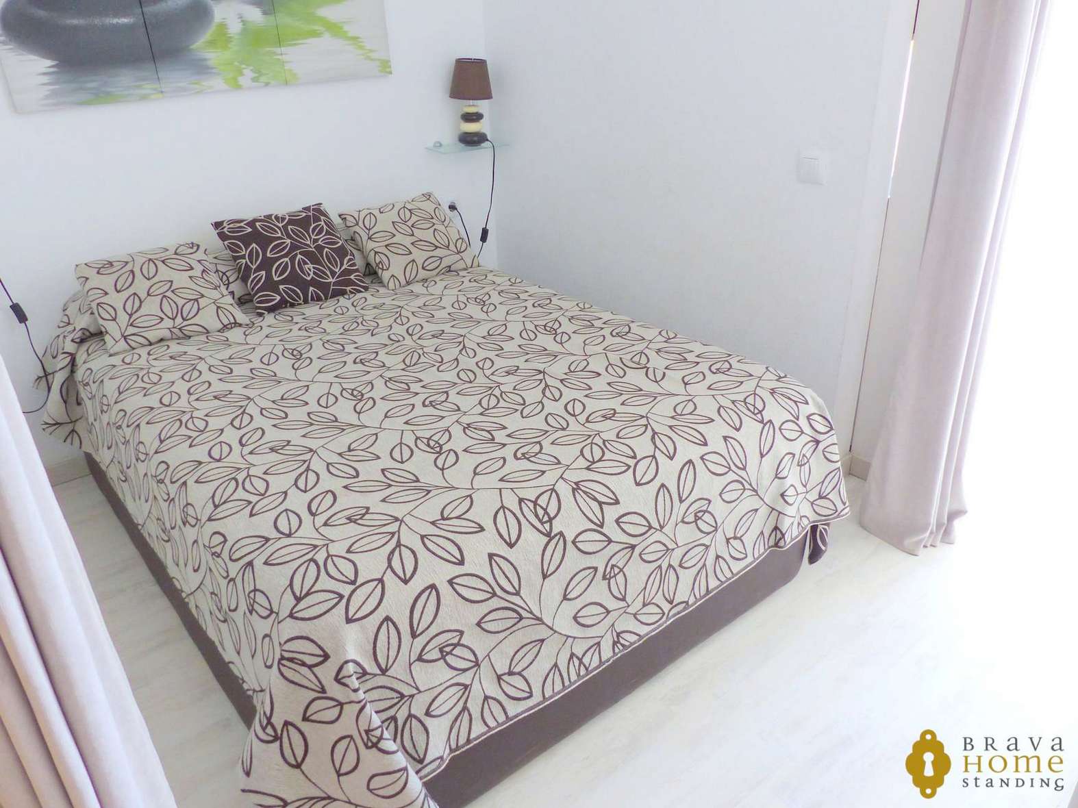 Estudi cabina a 1era línia de mar en venda a Empuriabrava