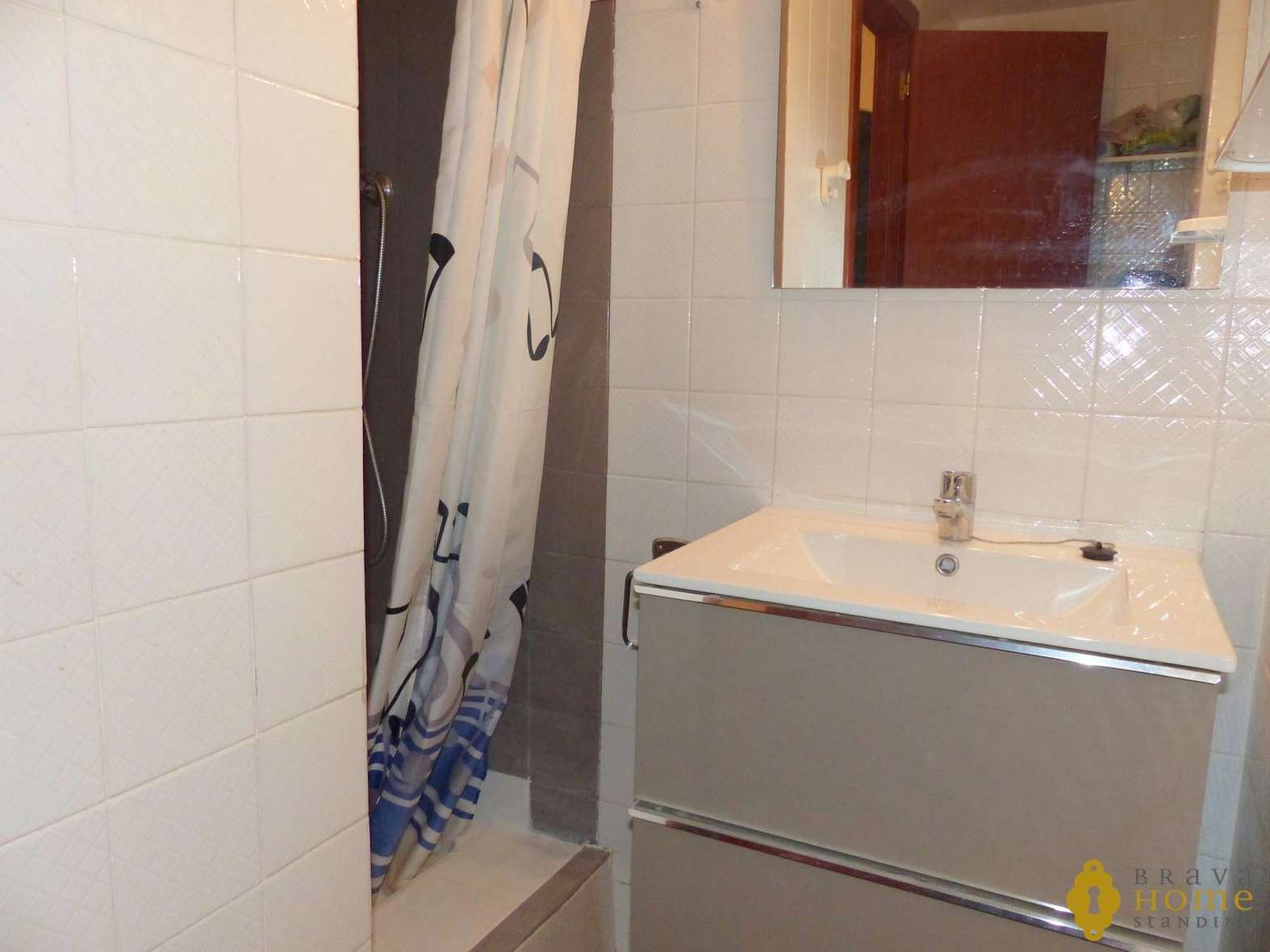 Superbe appartement en 1ère ligne de mer, en vente à Empuriabrava