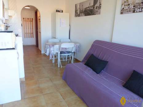Superb apartment in 1st line of sea for sale in Empuriabrava 