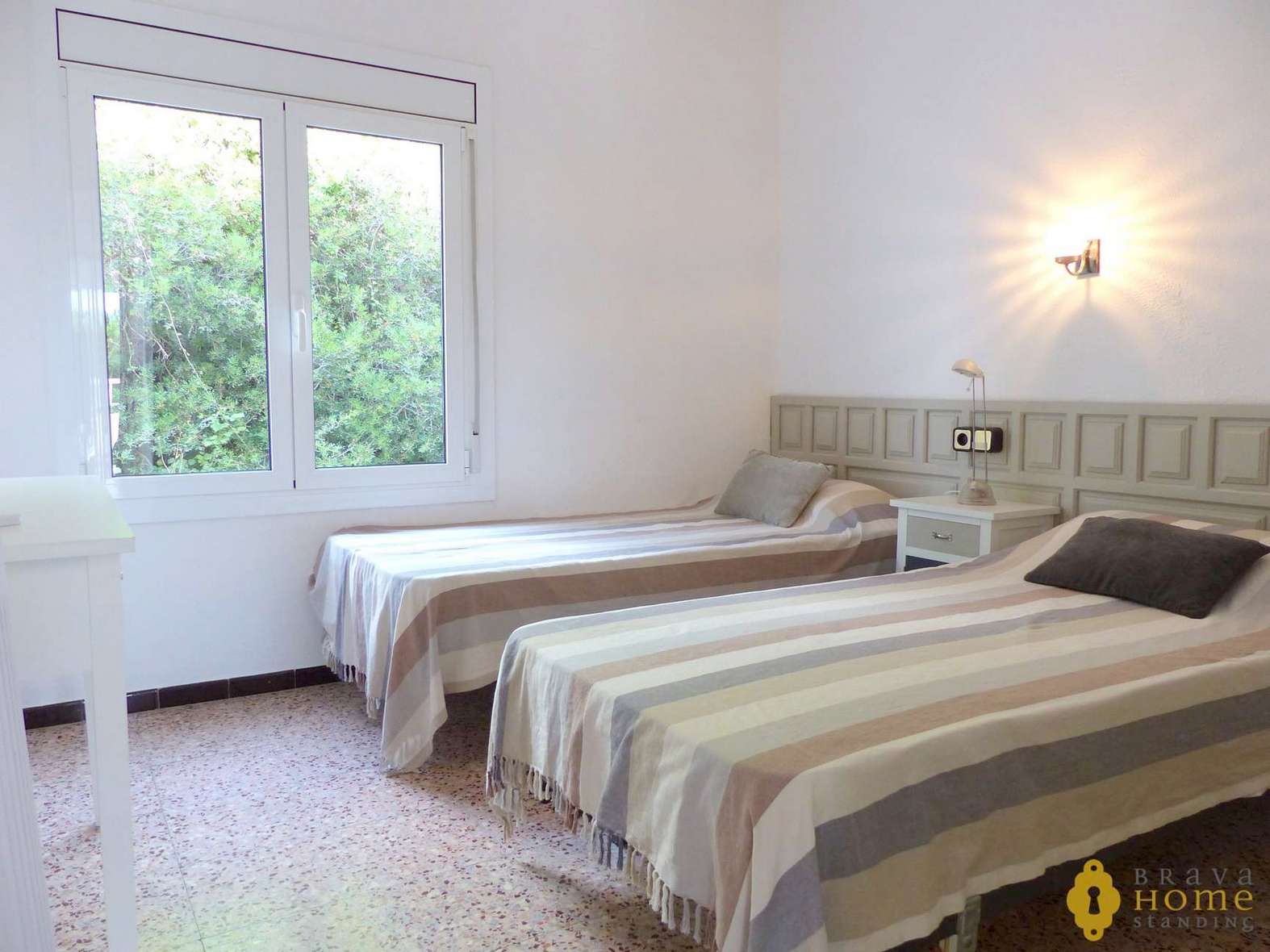 Bel appartement avec vue mer et garage en vente à Rosas - Canyelles
