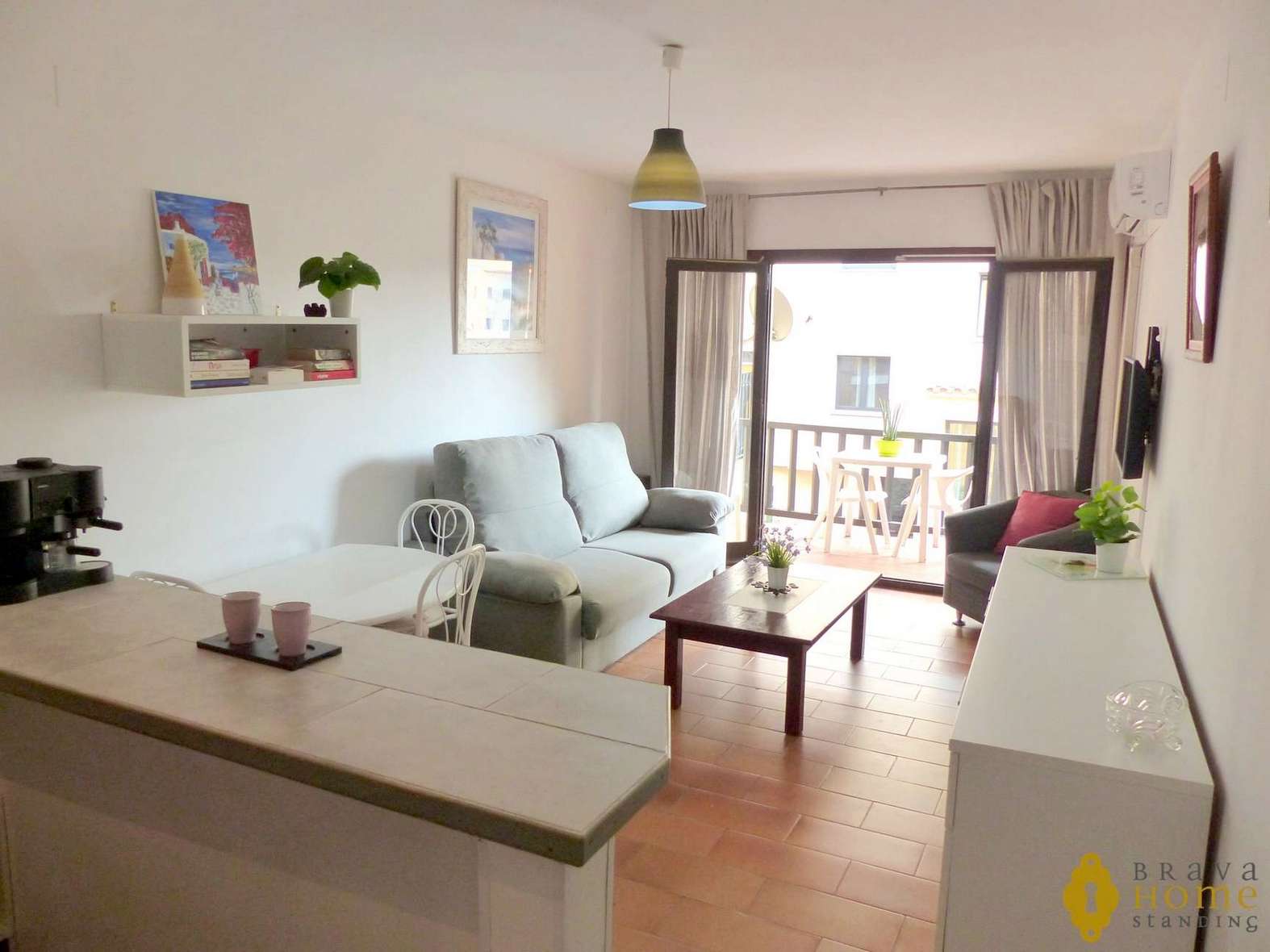Bonic apartament amb 2 habitacions a 100m de la platja en venda a Empuriabrava