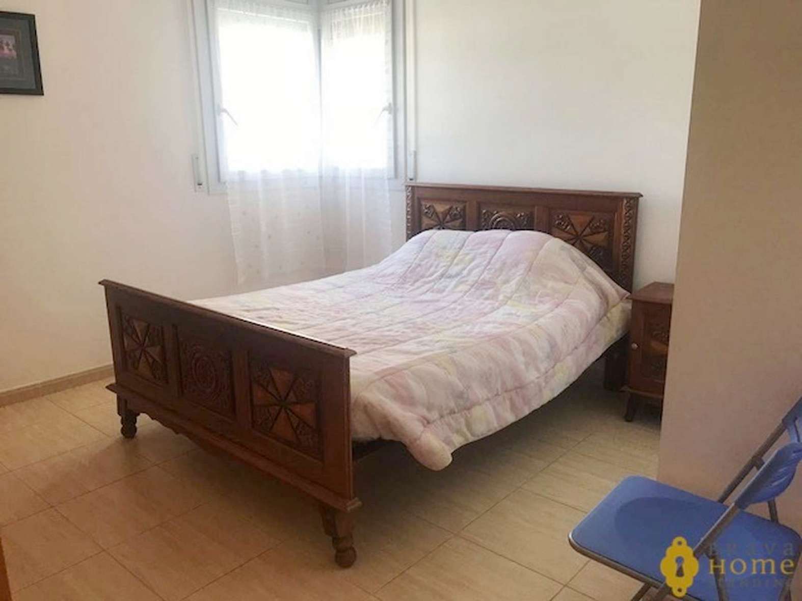 Magnífico dúplex en el centro de rosas en venta.