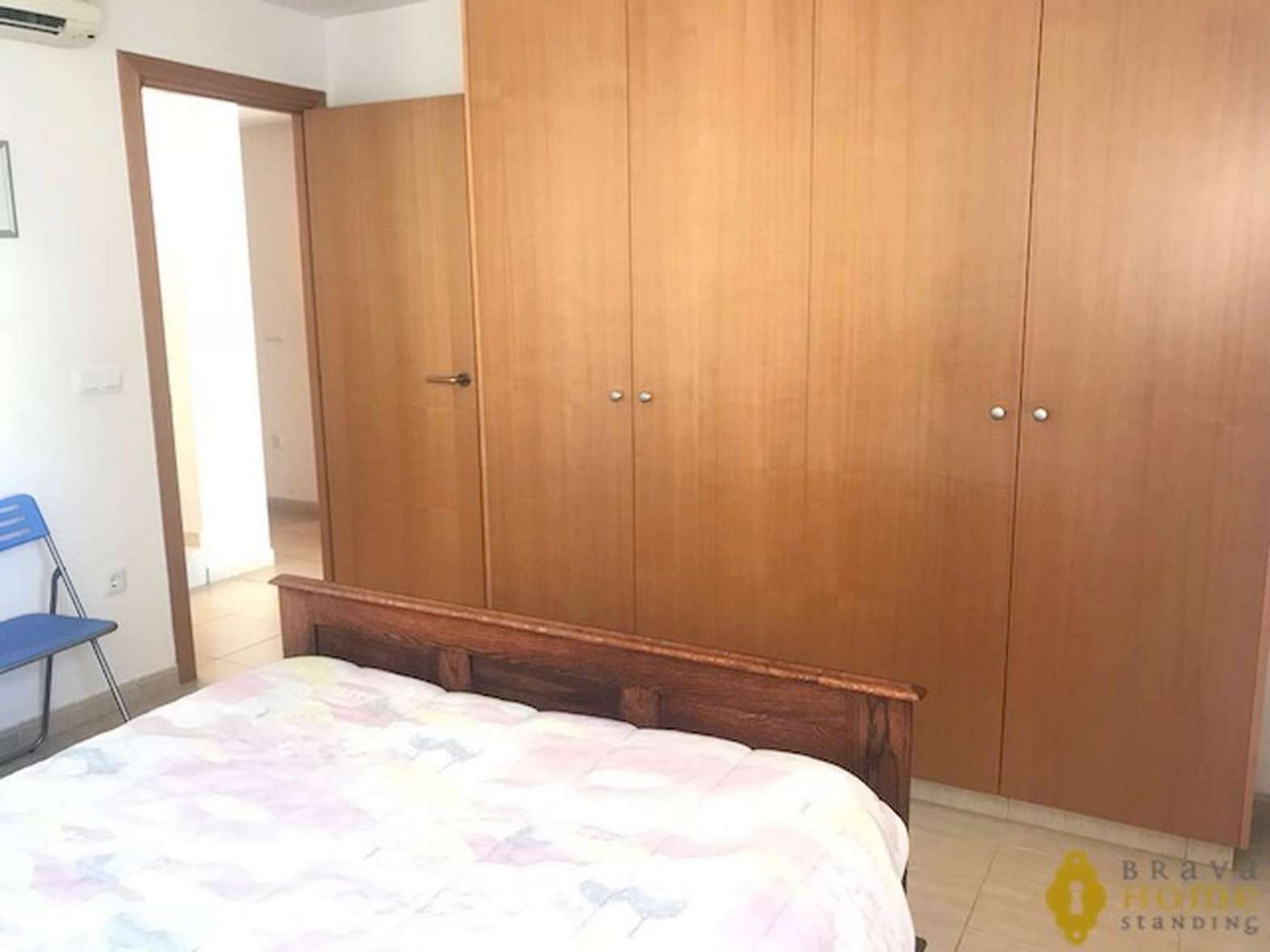 Magnífico dúplex en el centro de rosas en venta.