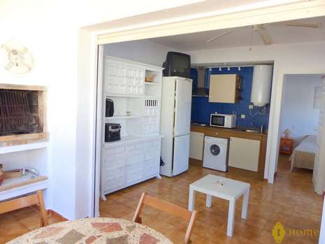 Nice apartment with pool and parking for sale in Rosas