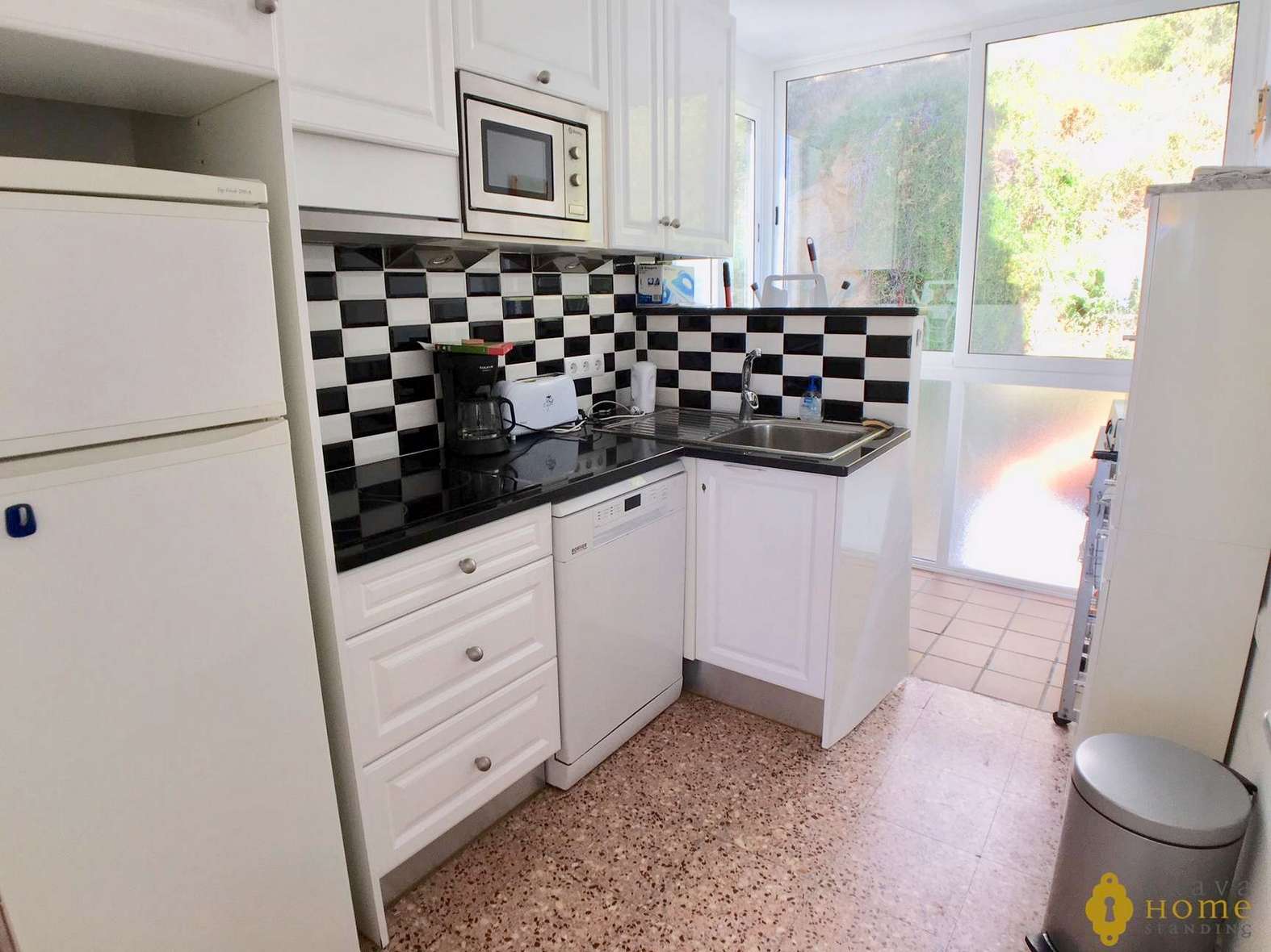 Bel appartement avec vue mer et garage en vente à Rosas - Canyelles