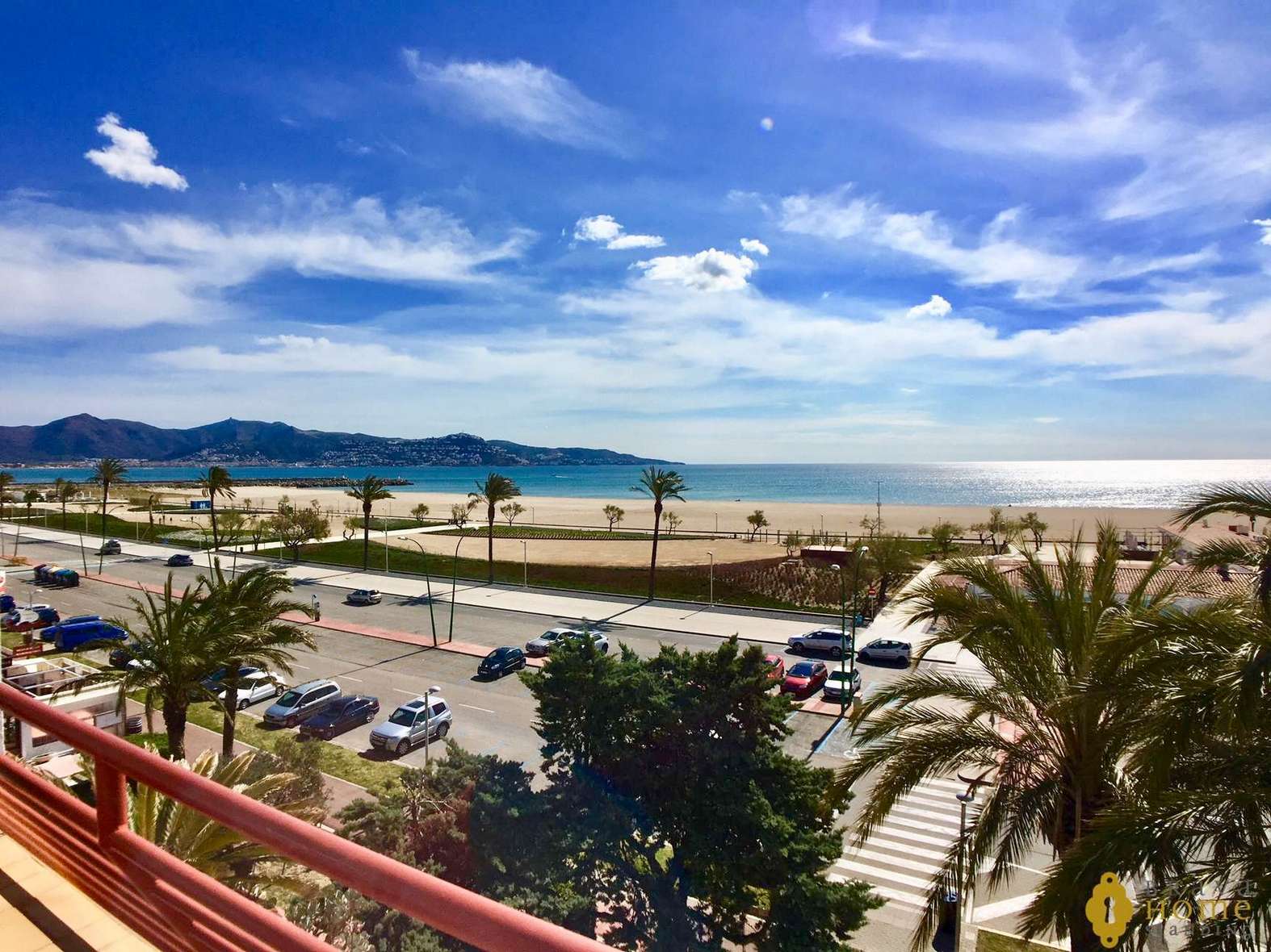 Magnífic apartament a primera línea de mar, en venda a Empuriabrava