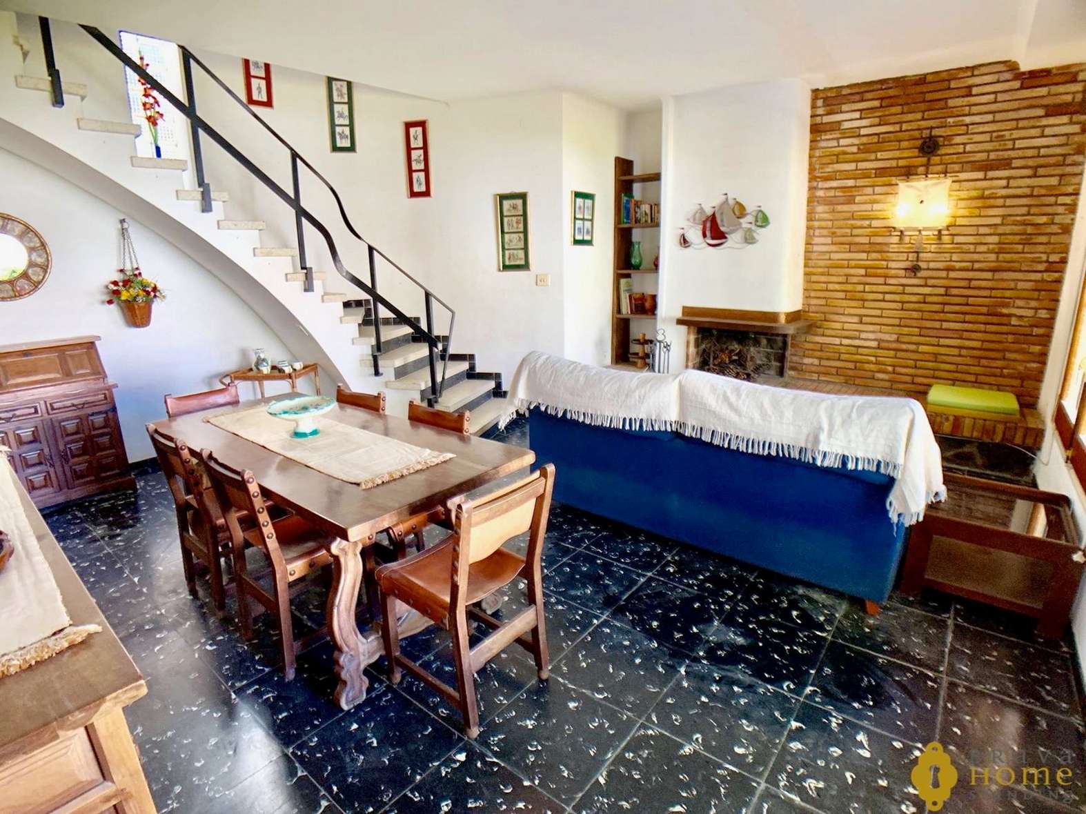 Bonita casa a 20m de la platja de Canyelles en venda