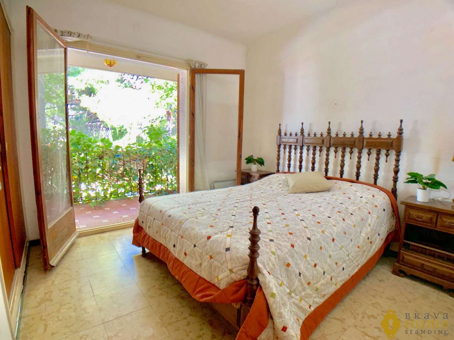 Bonita casa a 20m de la platja de Canyelles en venda
