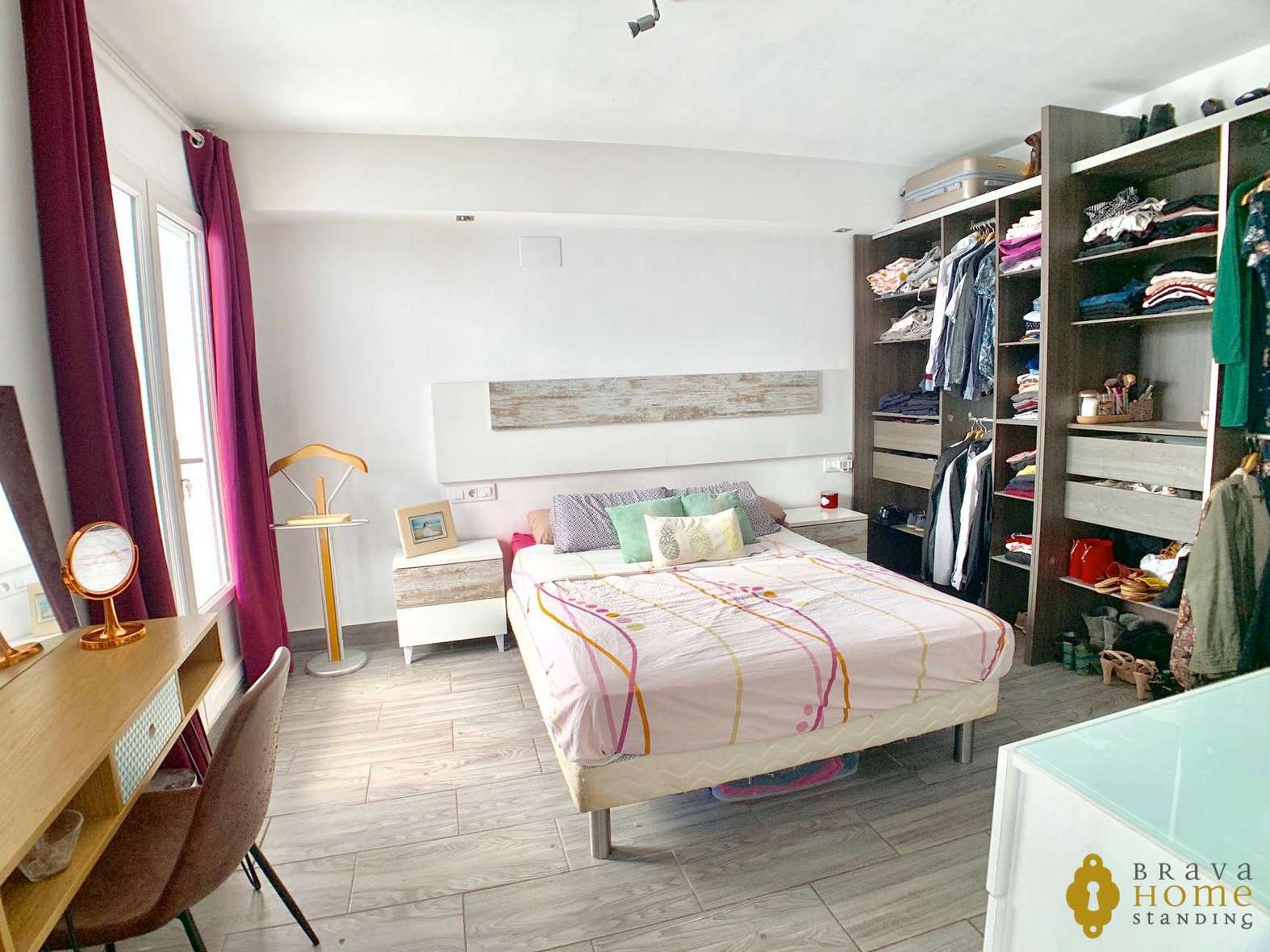 Bel appartement rénové avec terrasse de 70 m2 à vendre à Empuriabrava
