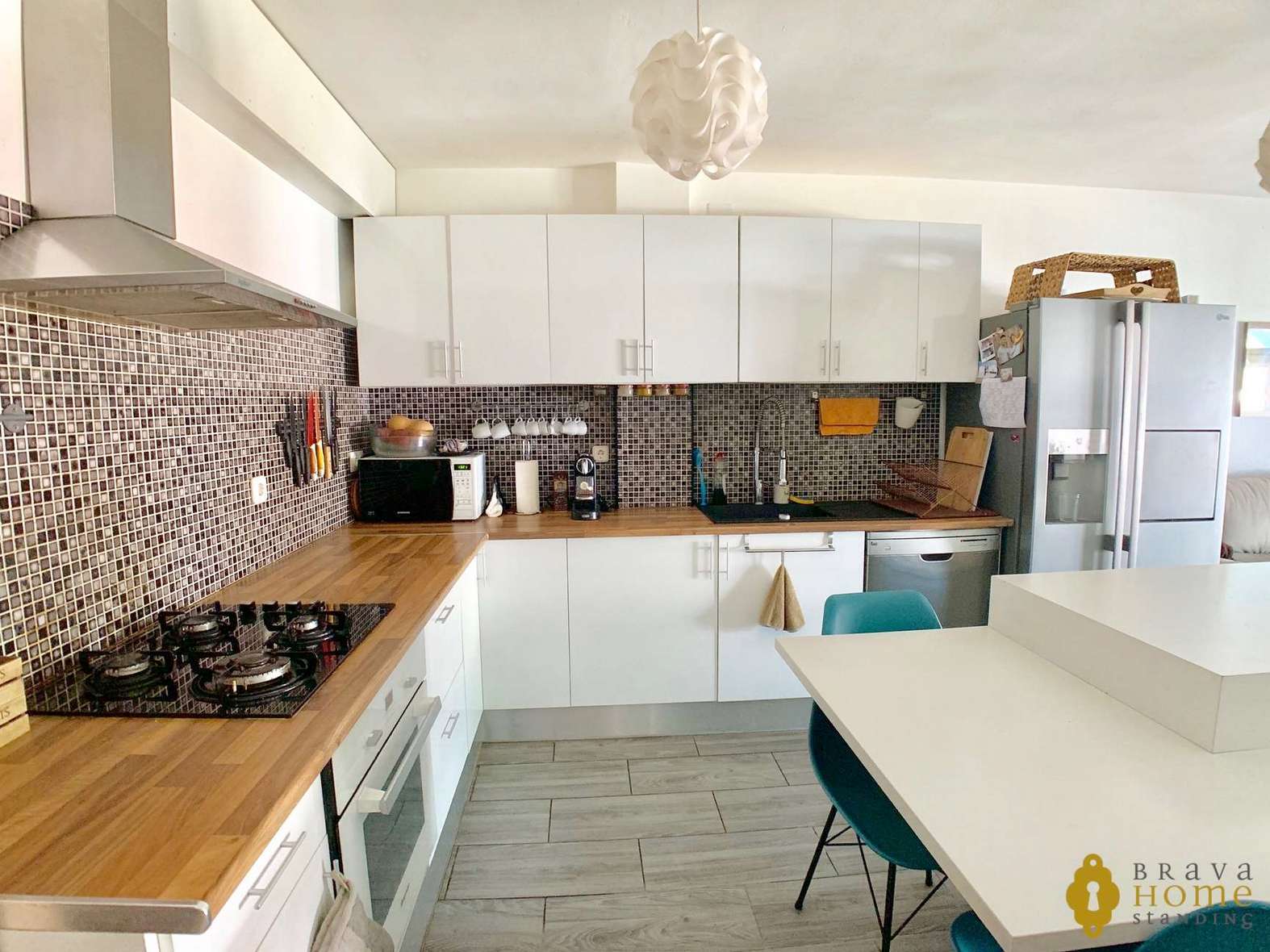 Beautiful renovated apartment with terrace of 70 m2 for sale in Empuriabrava