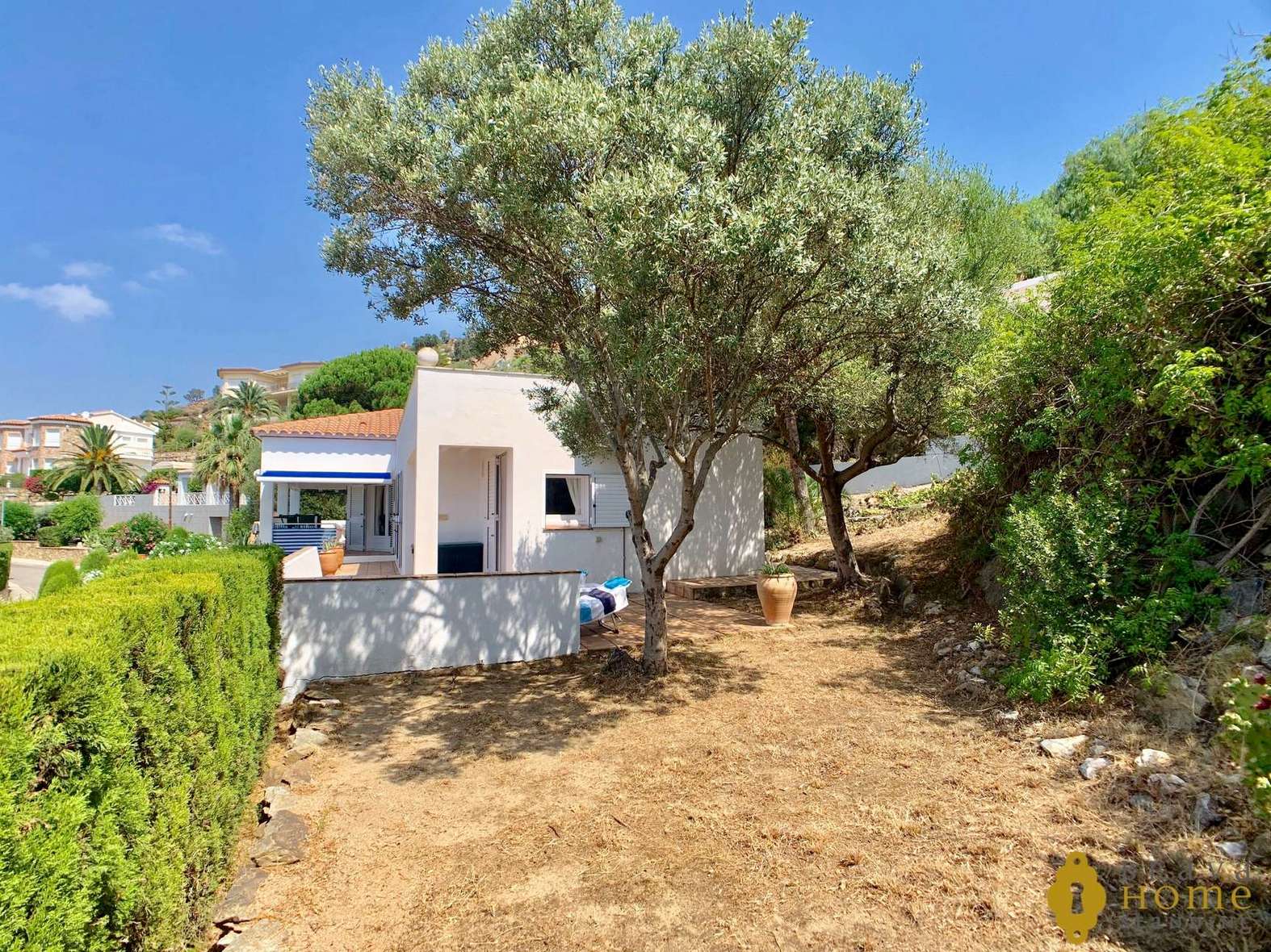 Hermoso chalet de una sola planta con vistas al mar en venta en Palau Saverdera 