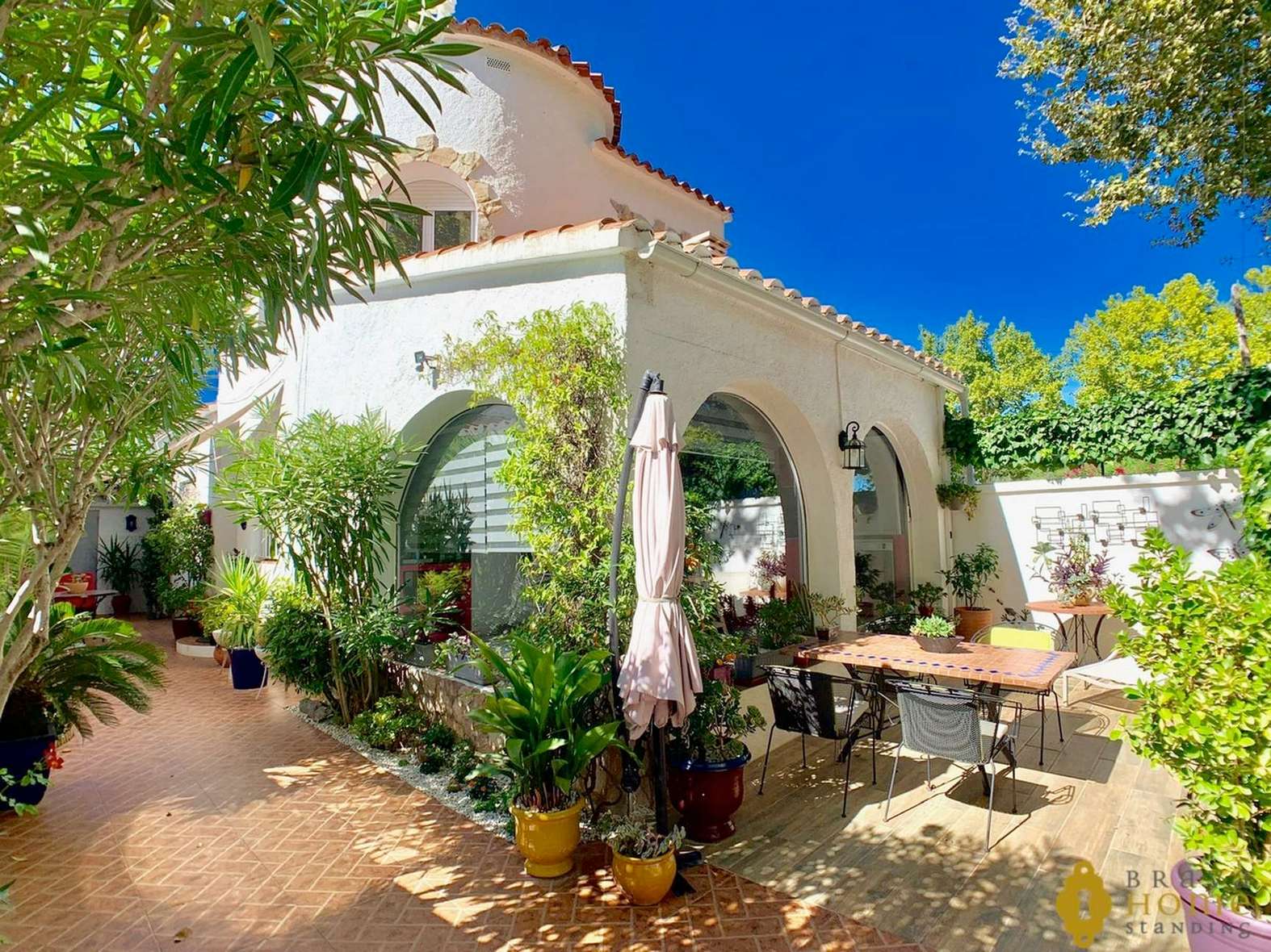 Bonita casa en venta en Empuriabrava