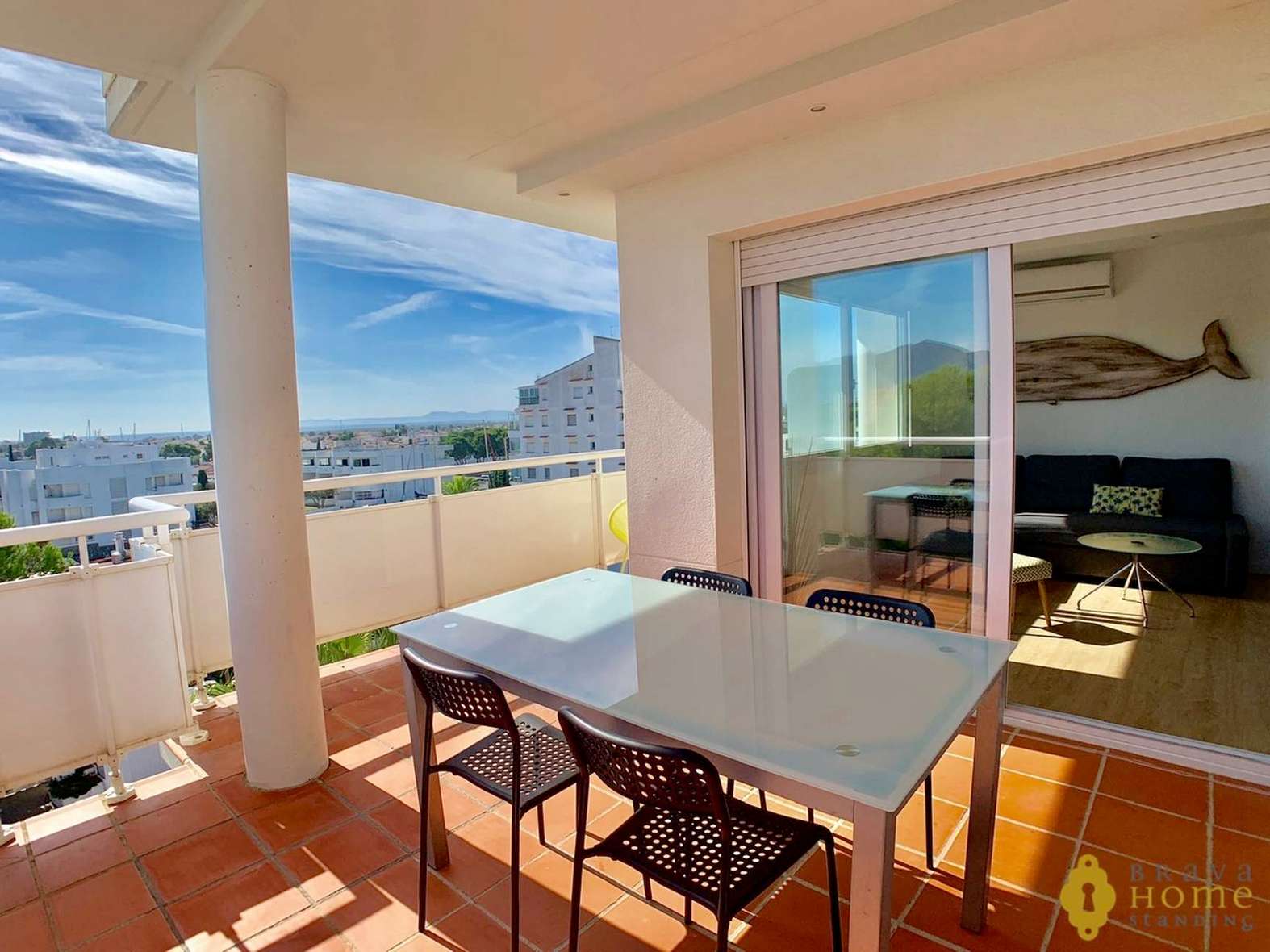 Superbe appartement atico avec vue mer ou montagne, terrasse, jacuzzi, et piscine, en vente à Rosas 
