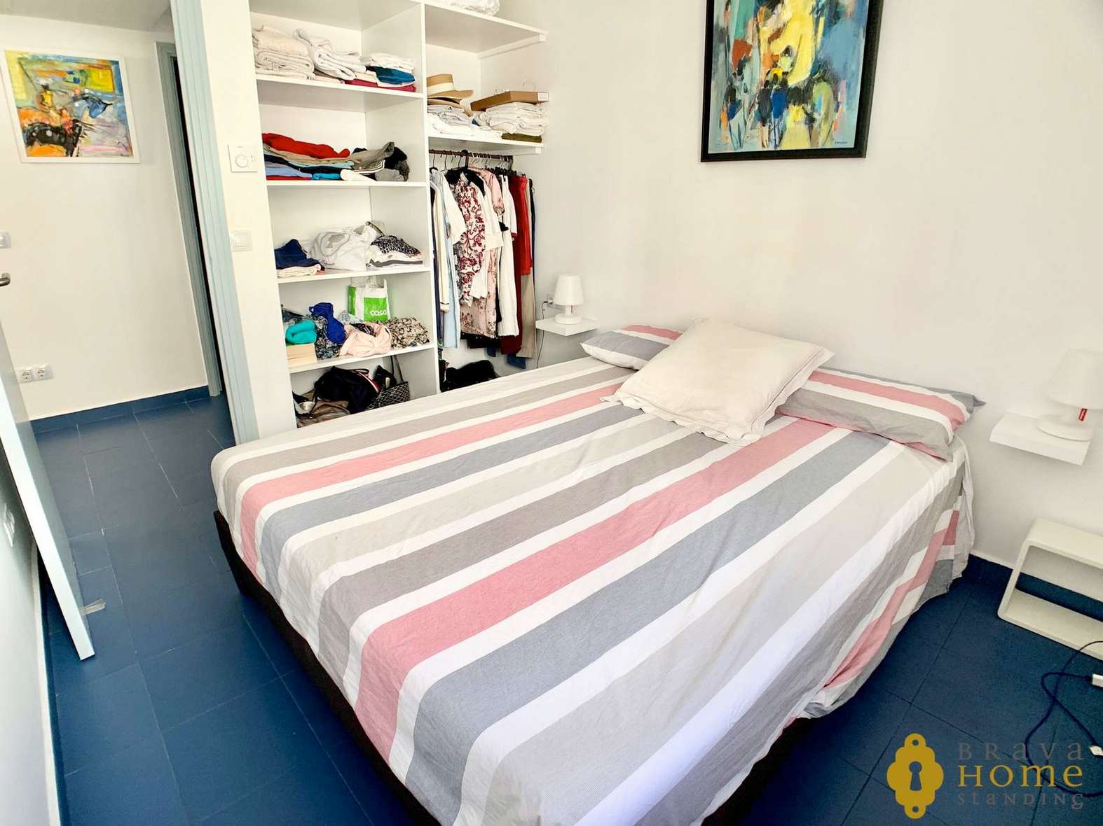 Magnífic àtic a 1era línia de mar amb piscina en venda a Roses