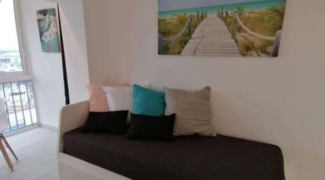 Beautiful Renovated Studio View Canal Santa Margarita, Roses, Costa Brava