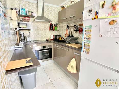 Beautiful apartment close to the beach for sale in Empuriabrava