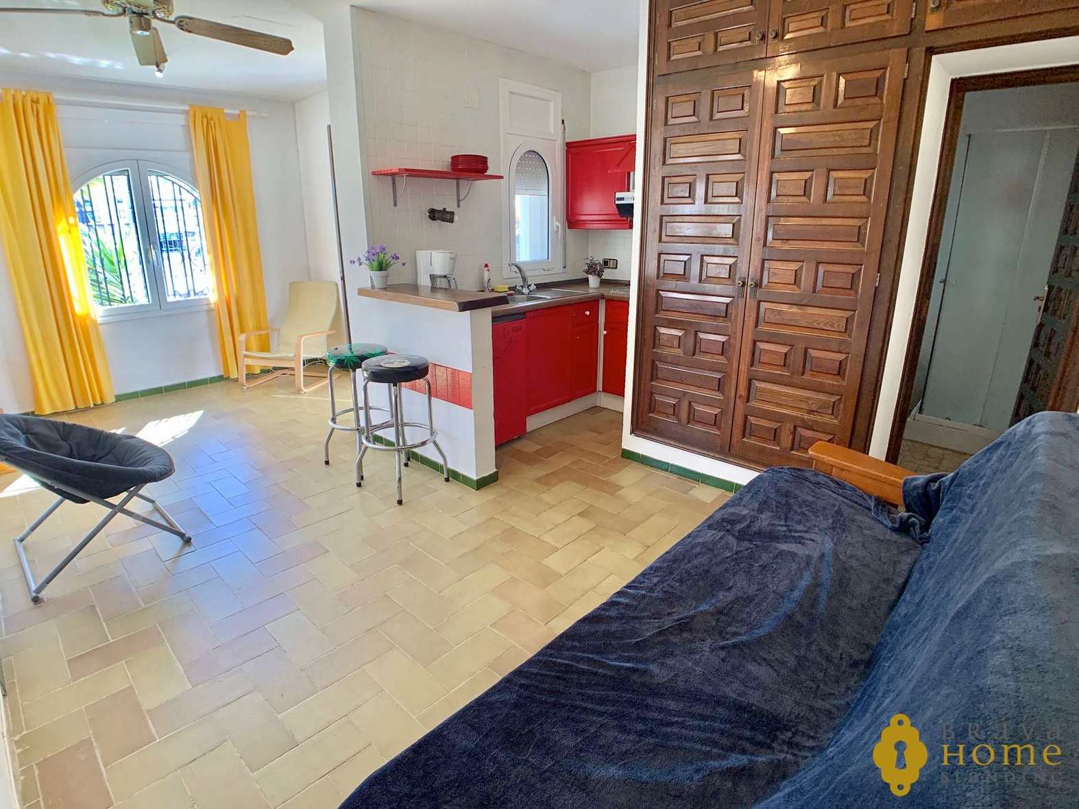 Belle villa avant les ponts avec amarre de 17 x 5m en vente à Empuriabrava