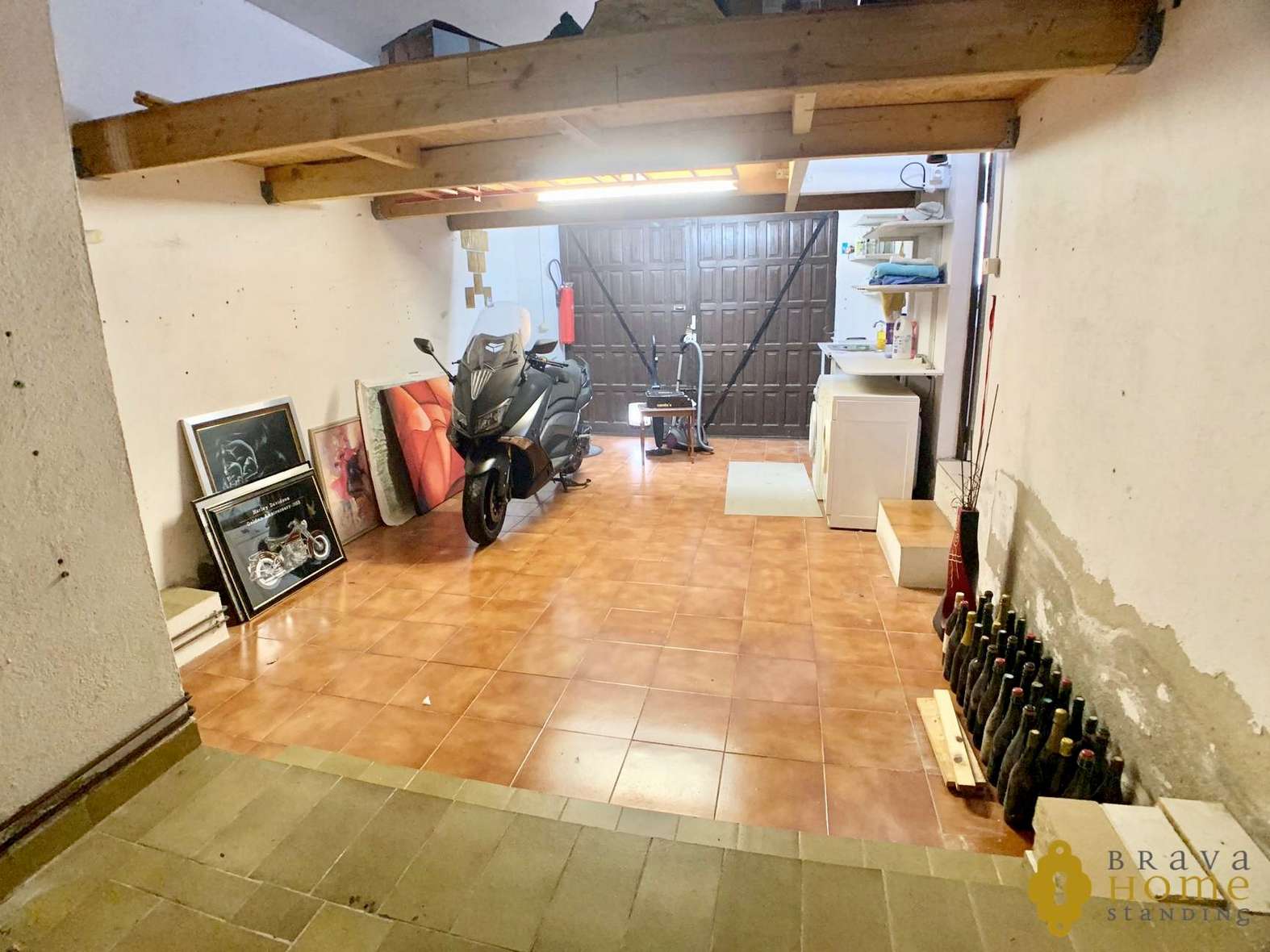 Belle villa avant les ponts avec amarre de 17 x 5m en vente à Empuriabrava