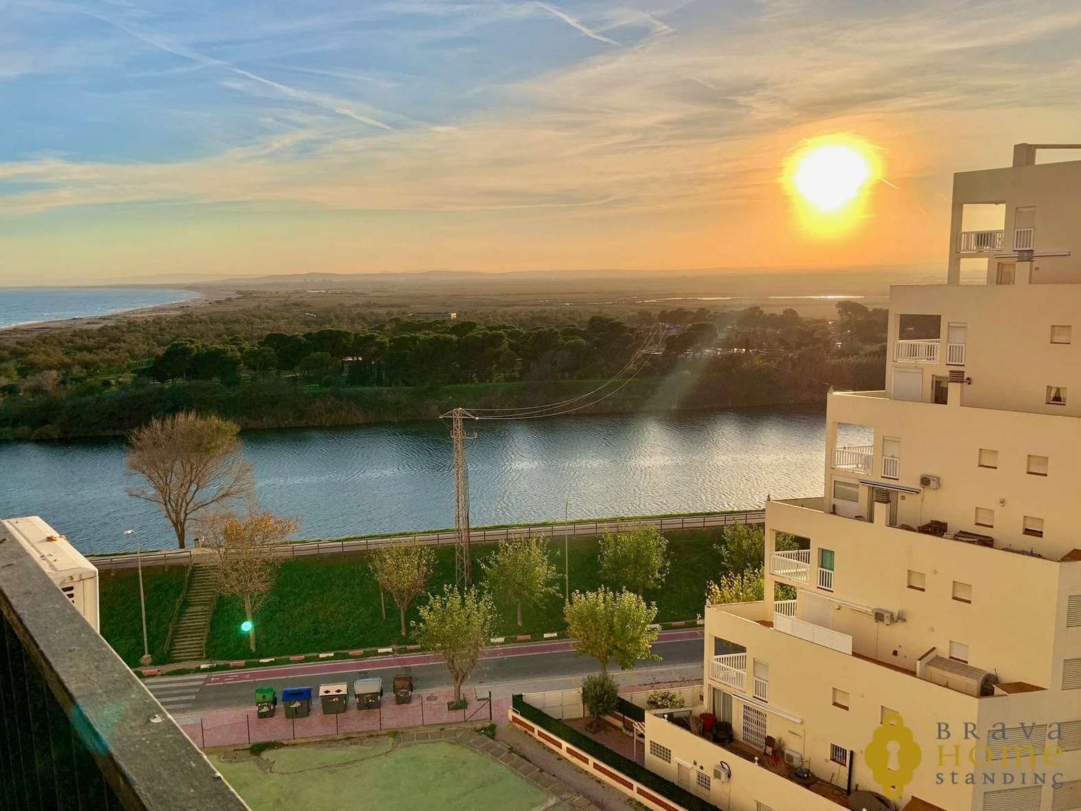 Bonito estudio cerca de la playa en venta en Empuriabrava