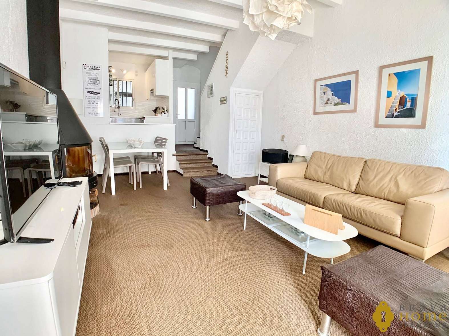 Beautiful house with mooring before the bridges, for sale in Empuriabrava