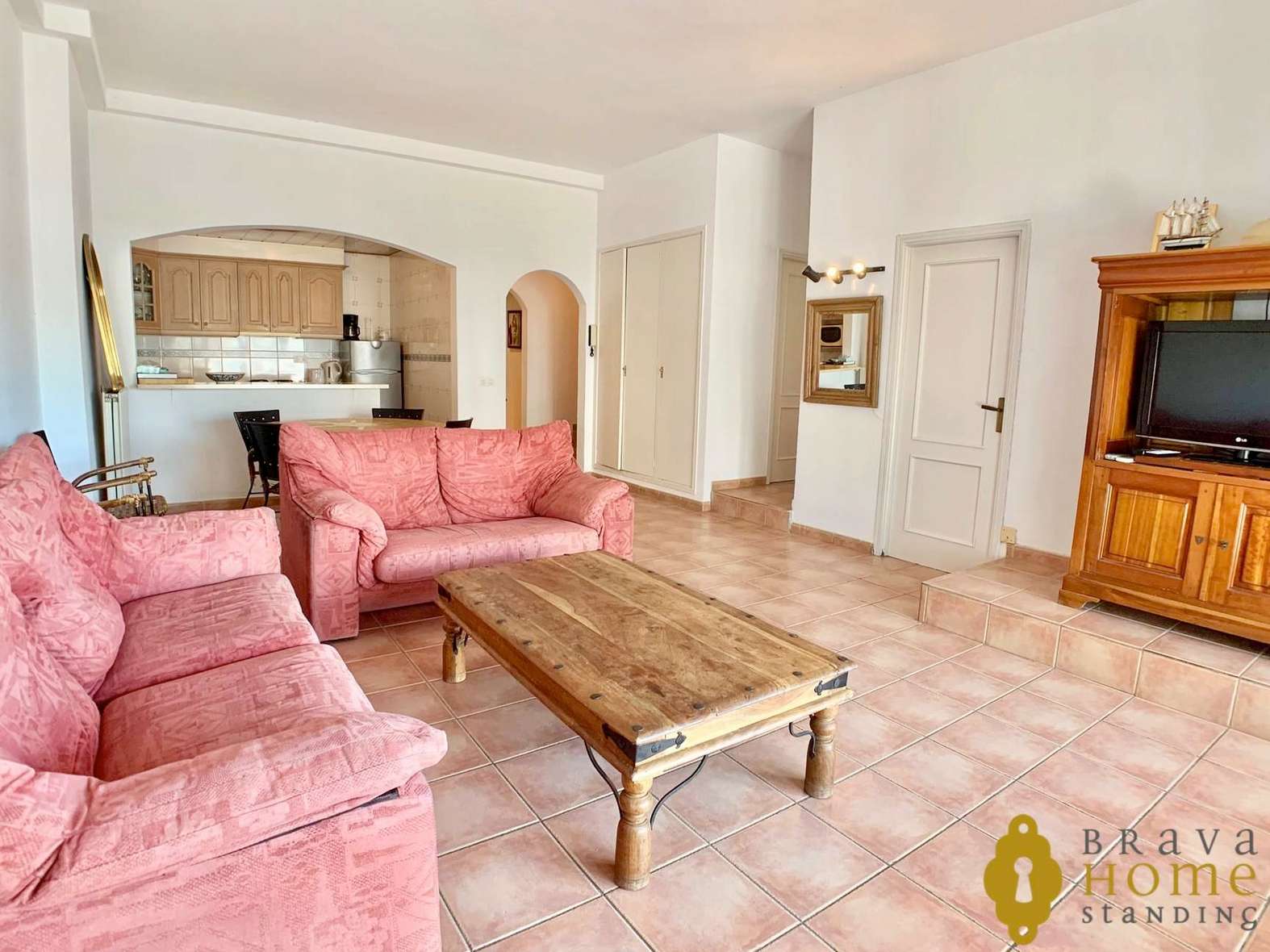 Magnífic apartament amb amarratge per a veler, en venda a Empuriabrava