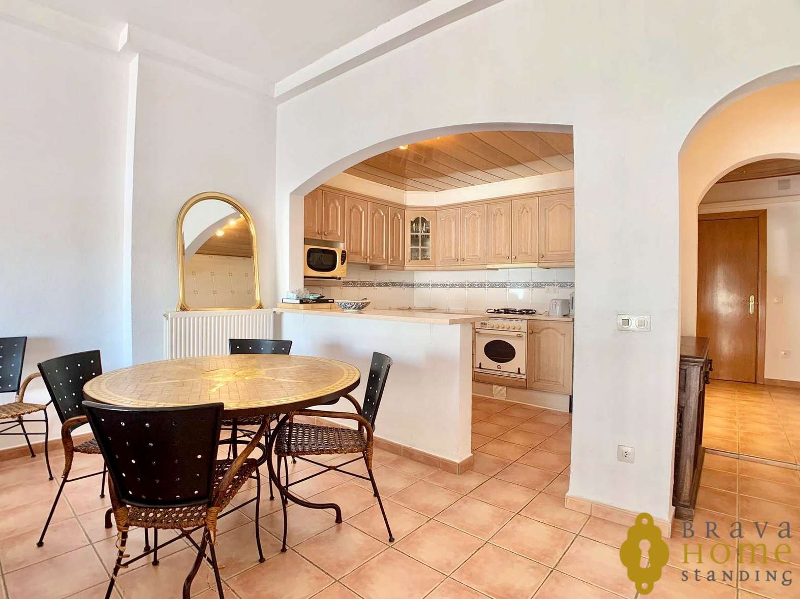 Magnífic apartament amb amarratge per a veler, en venda a Empuriabrava