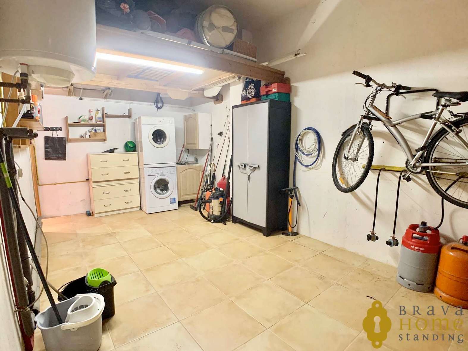 Magnífic apartament amb amarratge per a veler, en venda a Empuriabrava