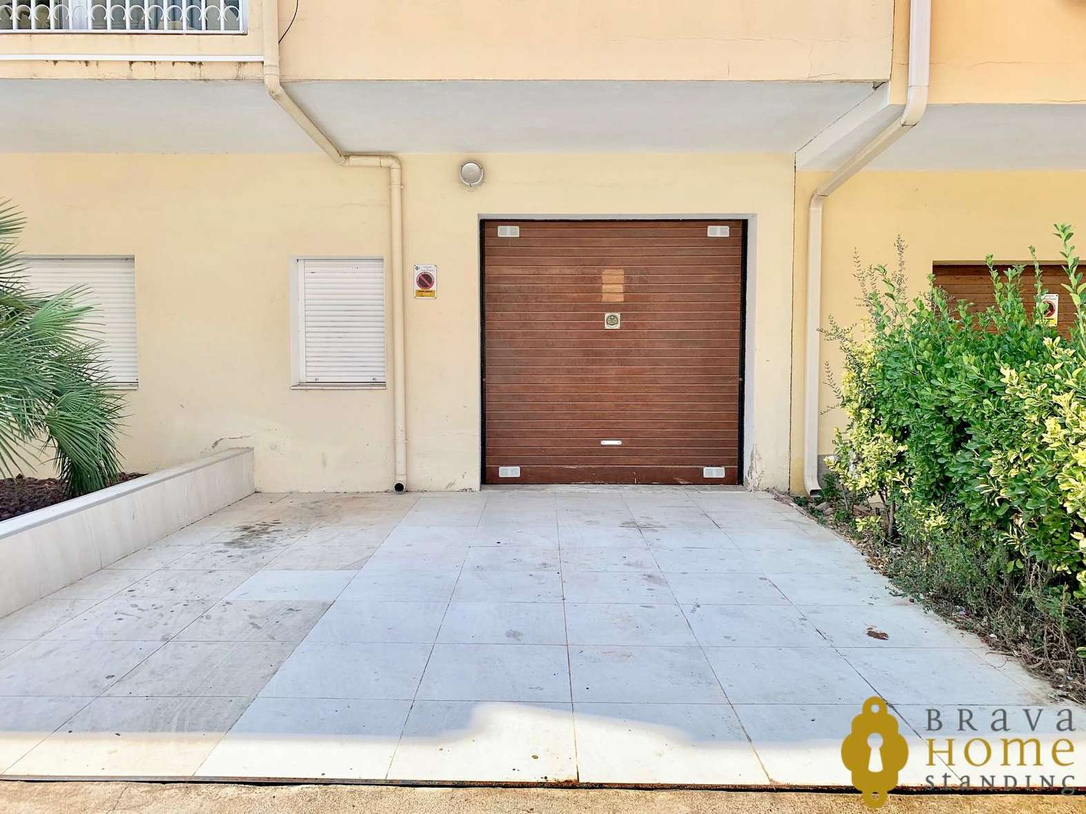 Magnífic apartament amb amarratge per a veler, en venda a Empuriabrava