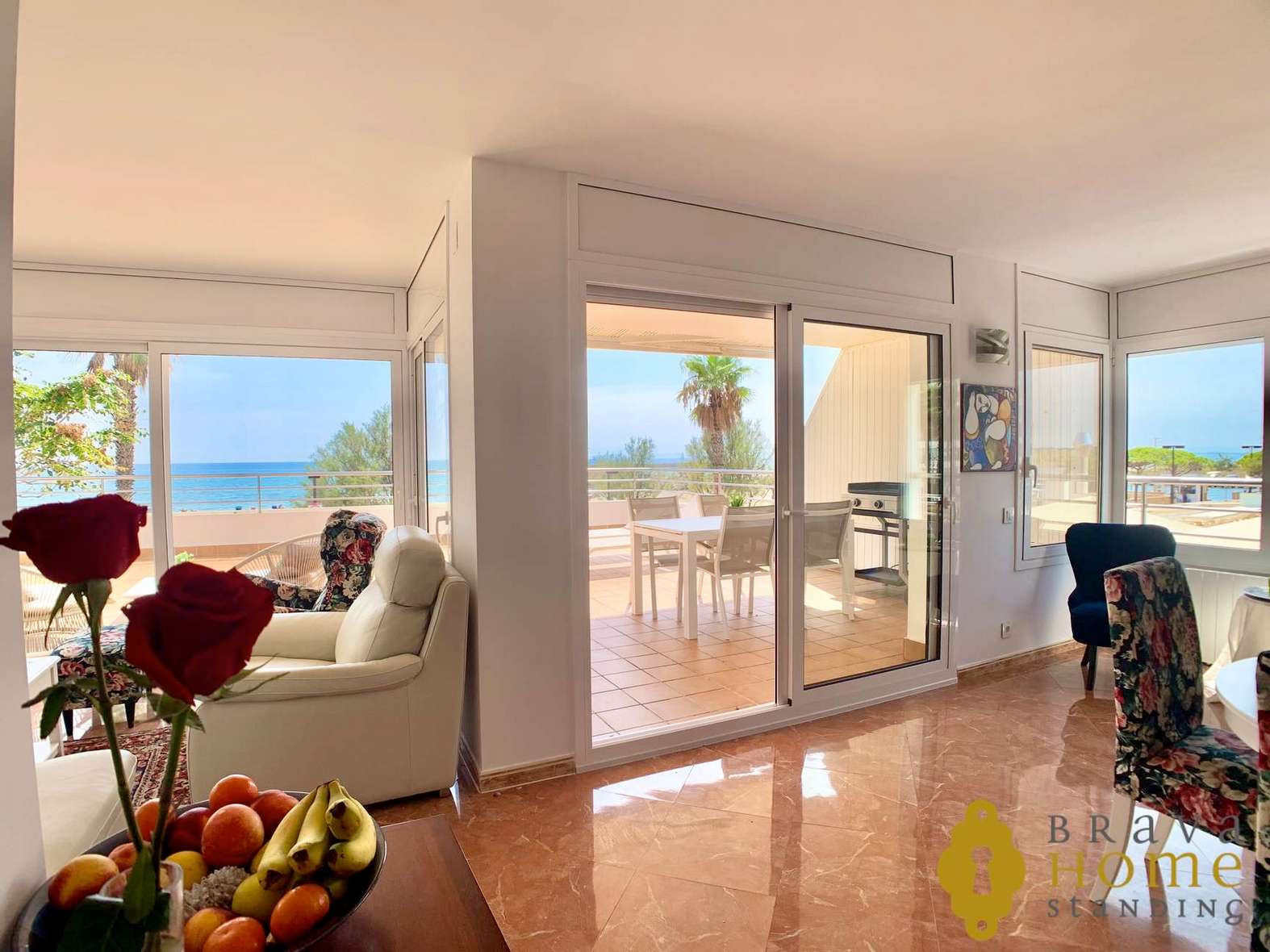 Magnifique appartement en 1ère ligne de mer avec terrasse de 76m2 en vente à Santa Margarita