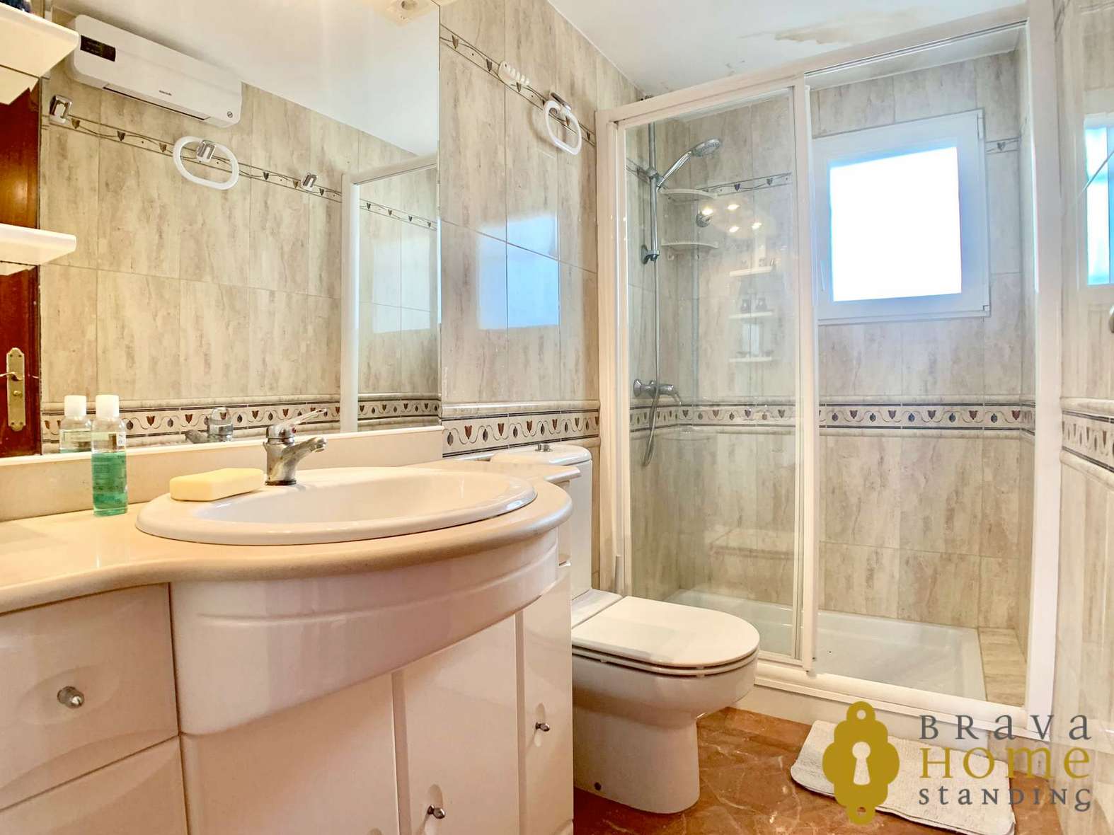 Magnífic apartament a 1a línia de mar amb terrassa de 76m2 en venda a Santa Margarida