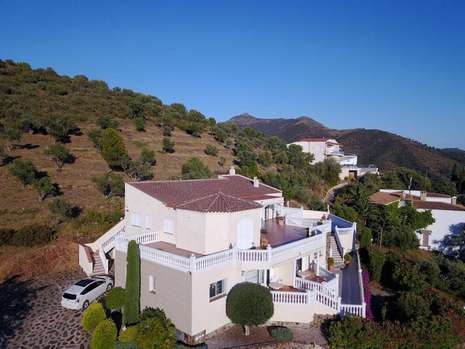 Espectacular casa amb vistes panoràmiques en venda a Mas Fumats