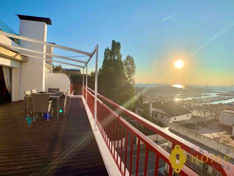 EN VENTE Superbe Appartement au Centre de Rosas à 50m de la plage