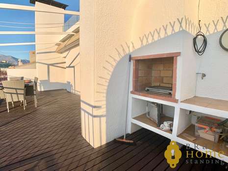 EN VENTE Superbe Appartement au Centre de Rosas à 50m de la plage