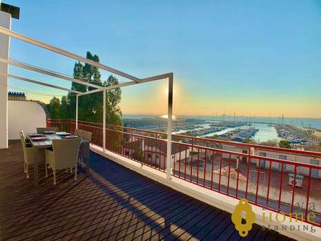 EN VENTE Superbe Appartement au Centre de Rosas à 50m de la plage