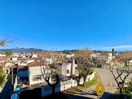 Bonic apartament en venda a Empuriabrava