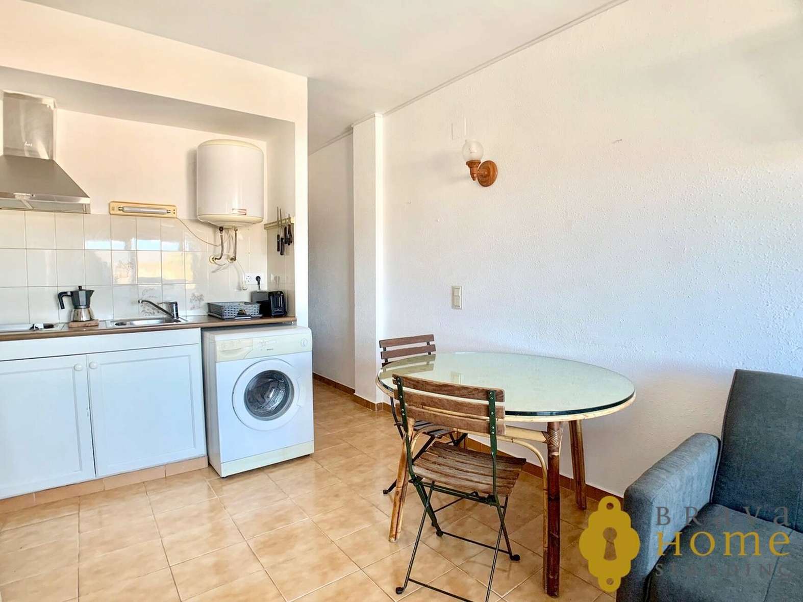 Bonito apartamento en venta en Empuriabrava