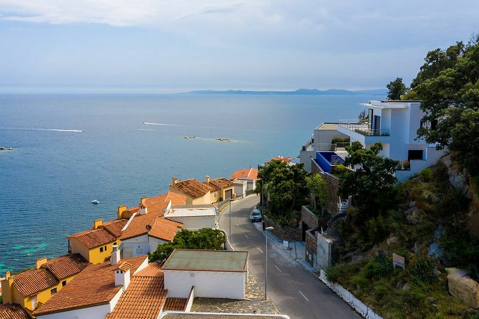 Casa de disseny amb vistes al mar en venda a Roses - Canyelles